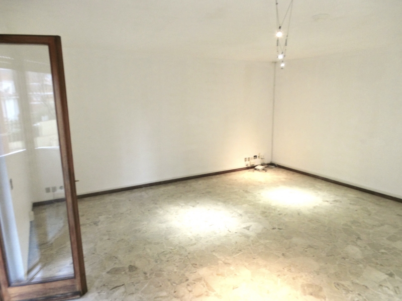 Ufficio con terrazzo a Udine