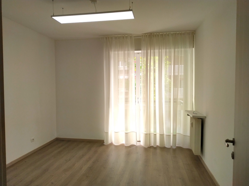 Ufficio con terrazzo a Udine