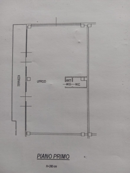 Ufficio con terrazzo a Pavia di Udine