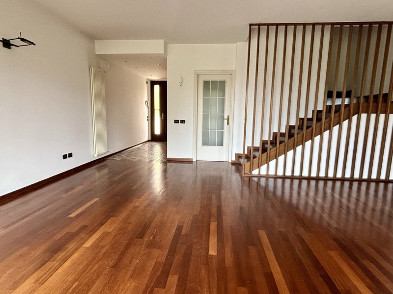 Villa con giardino a Udine