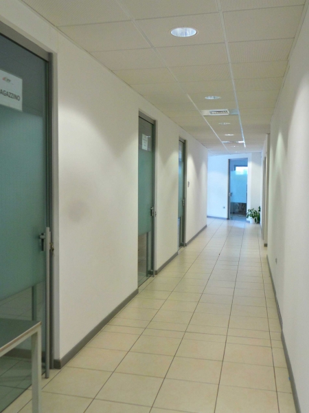 Ufficio in affitto a Buia