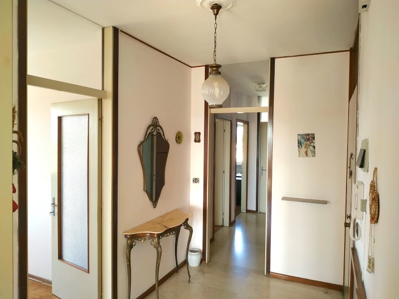 Quadrilocale con terrazzo a Tavagnacco
