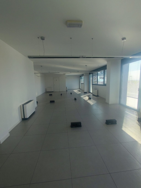 Ufficio con terrazzo a Udine