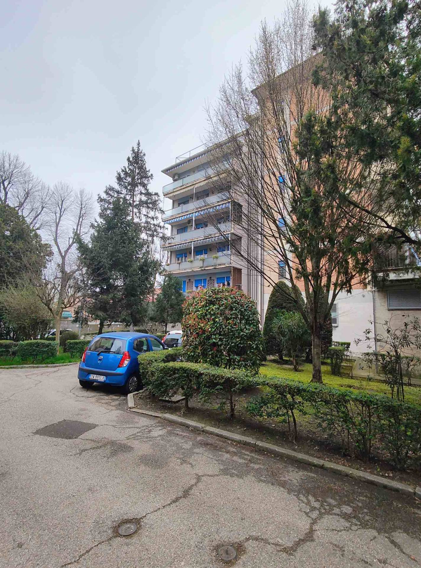 Appartamento con terrazzo, Ferrara via pomposa