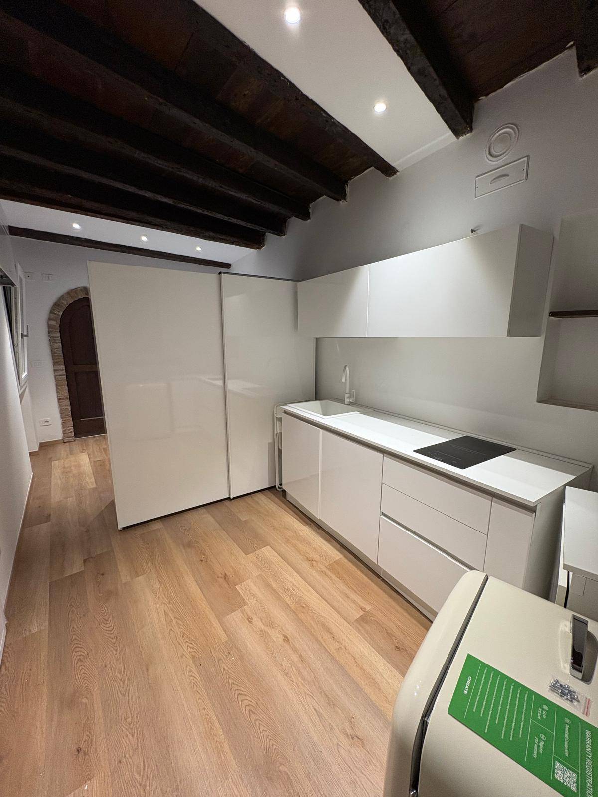 appartamento indipendente in vendita a Ferrara, Centro storico