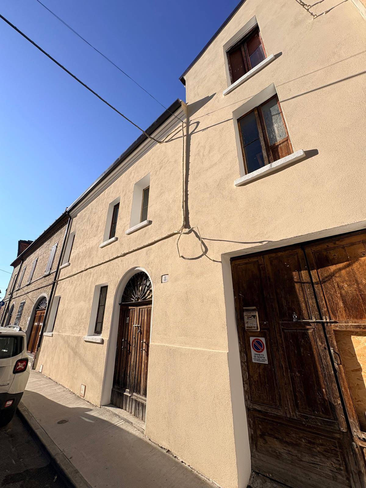 Casa indipendente in vendita a Ferrara, Centro storico