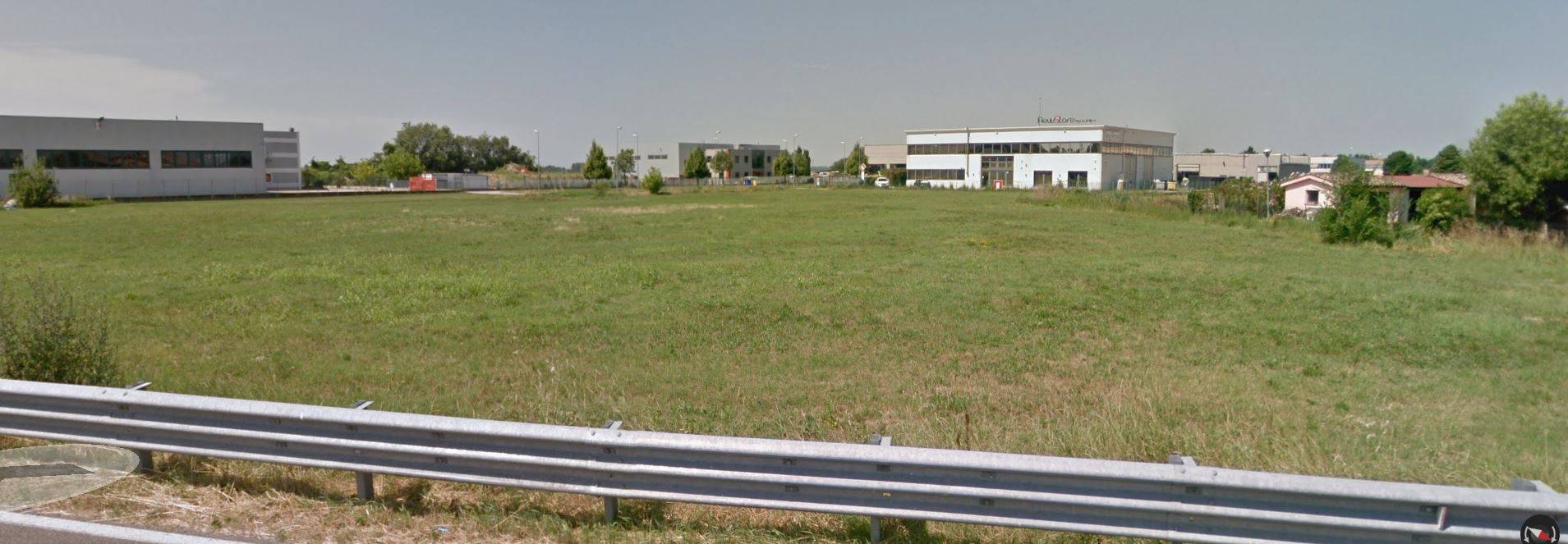 Terreno edificabile in vendita a Voghiera, Gualdo