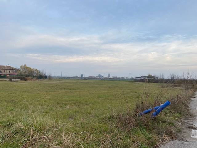 Terreno edificabile in vendita a Voghiera, Gualdo