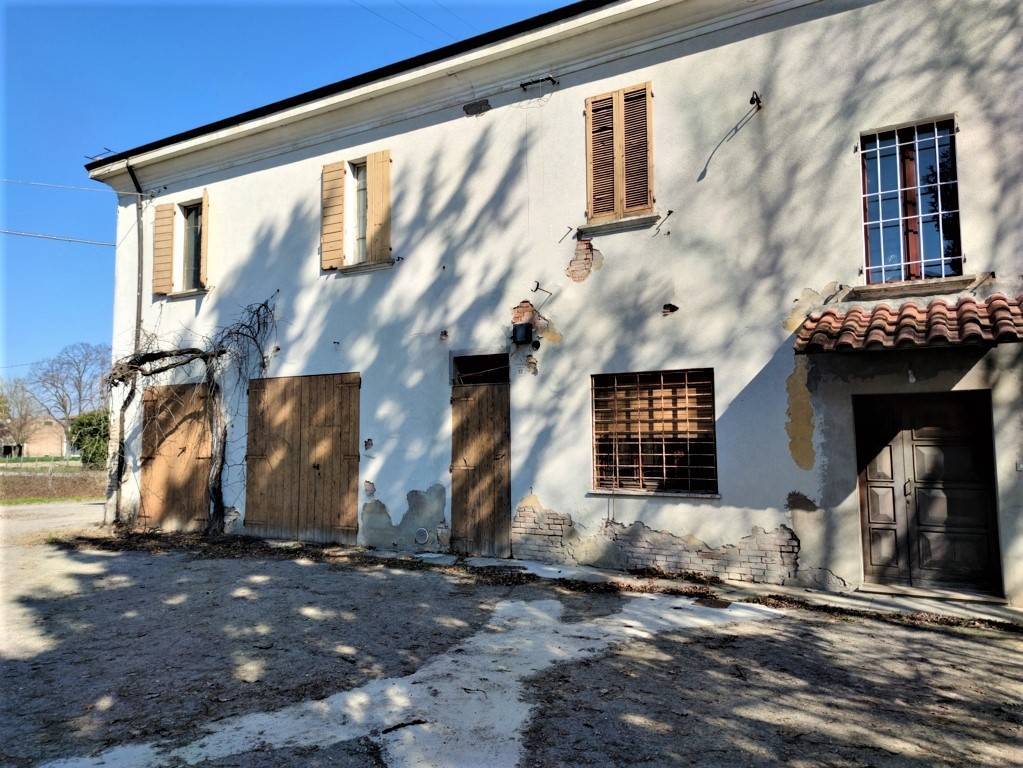 Rustico in vendita a Ferrara, San Martino