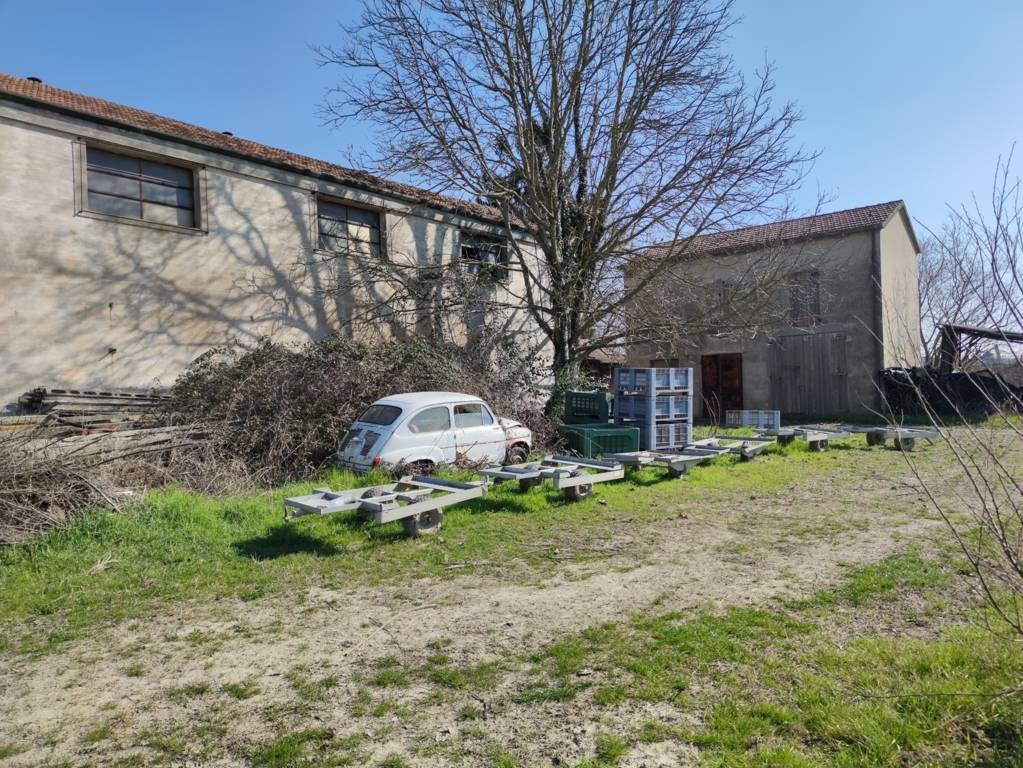 Rustico in vendita a Ferrara, San Martino