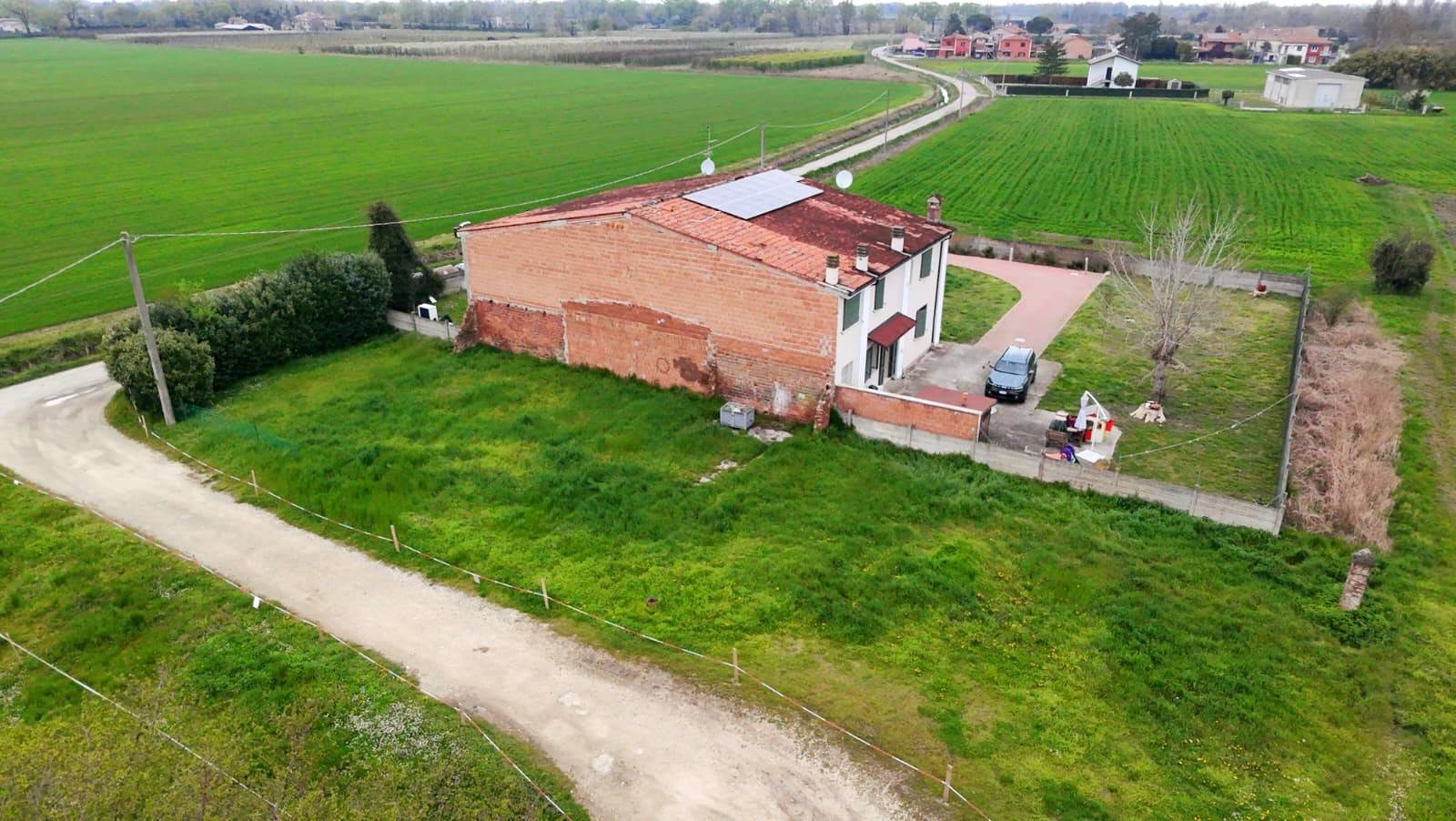 Terreno edificabile in vendita a Ferrara, Aguscello