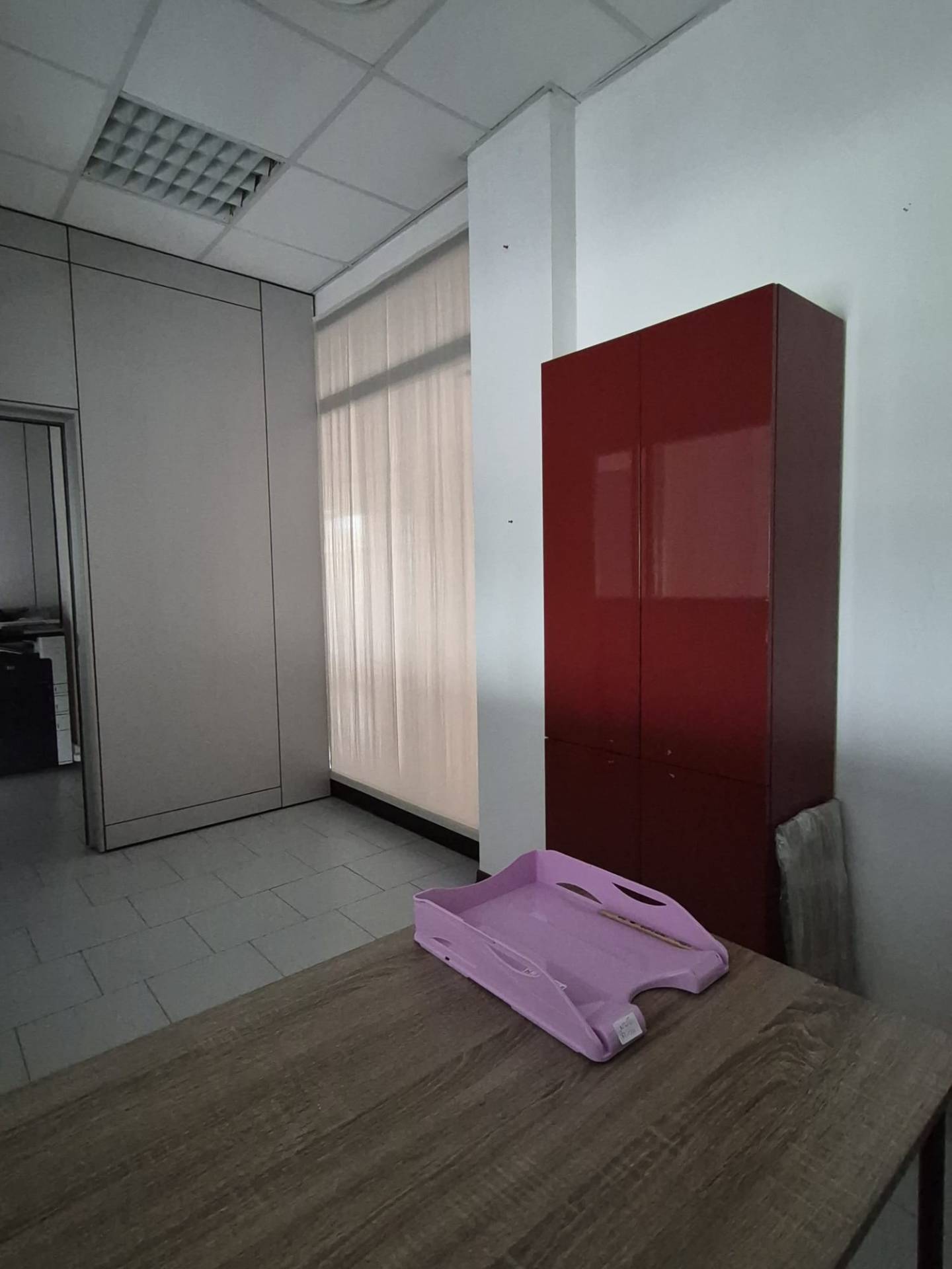 Locale commerciale in vendita a Ferrara, Via Bologna