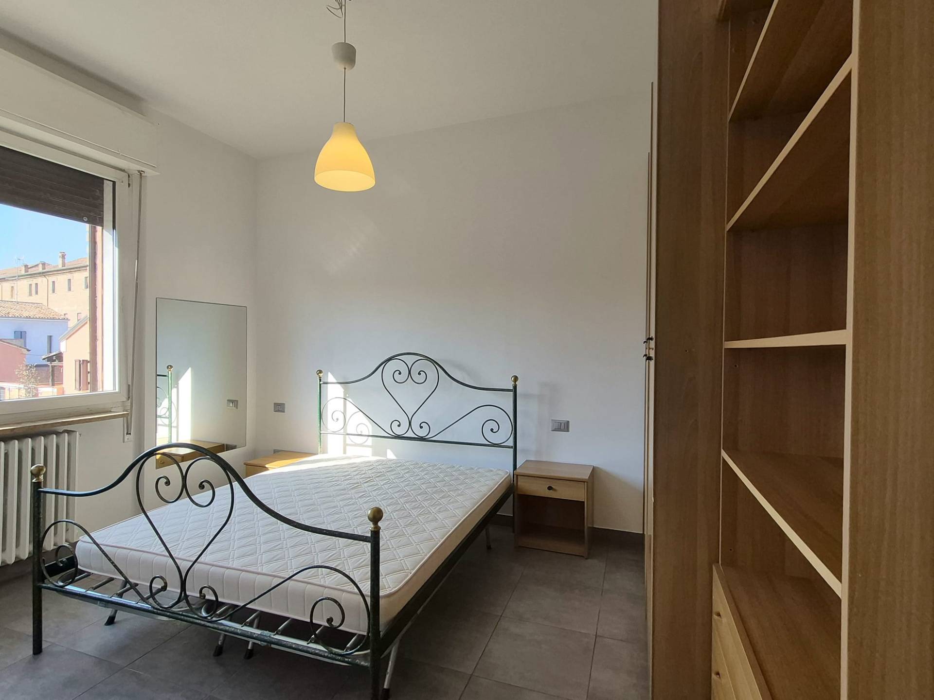 Appartamento in affitto a Ferrara, Entro Mura