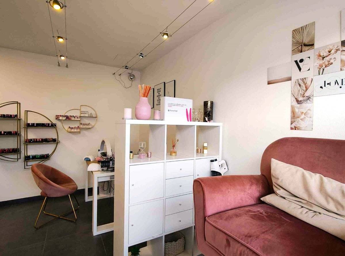 Negozio in affitto a Ferrara, Via Bologna