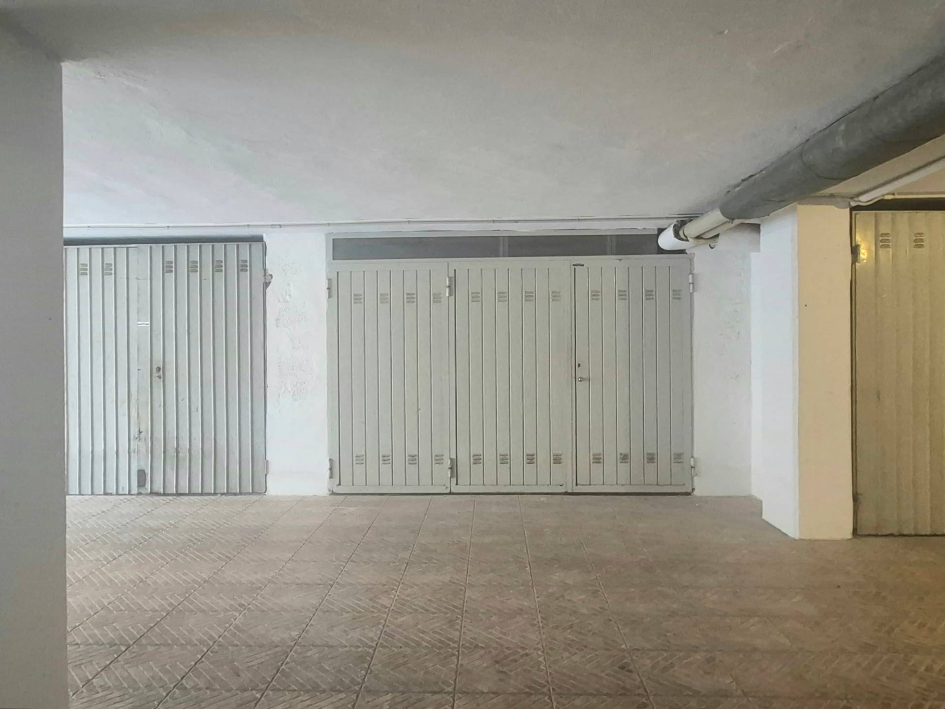 Box o garage in affitto a Ferrara, Via Bologna