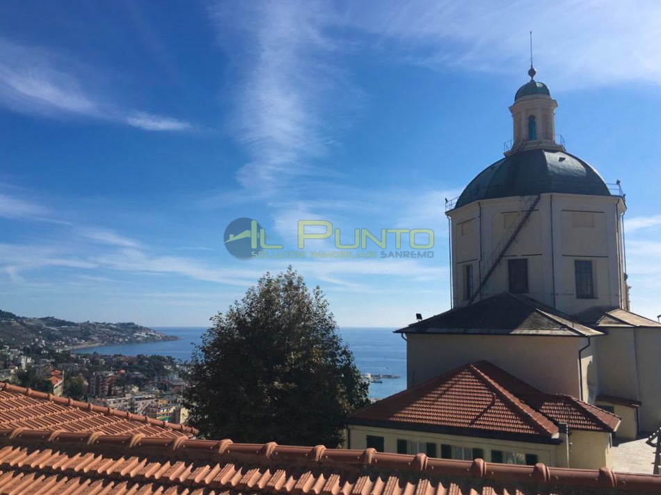 Attico vista mare, San Remo sanremo