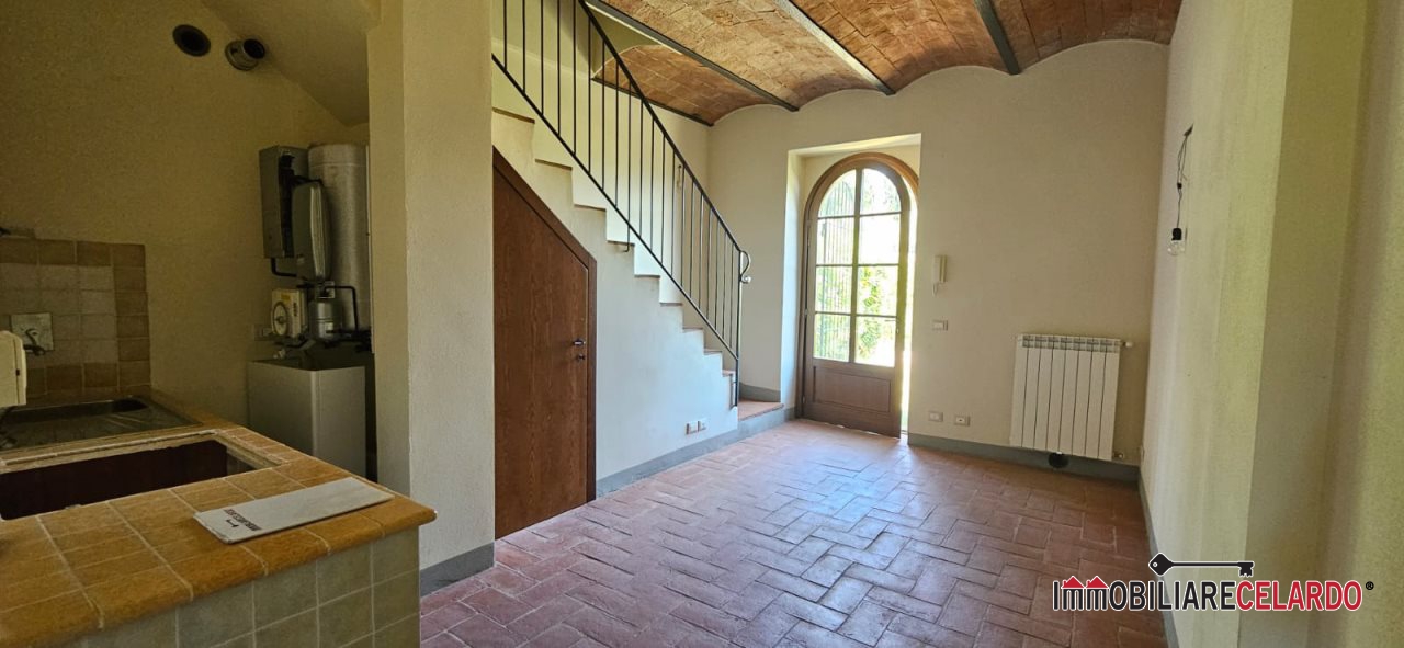 Rustico in vendita, Colle di Val d'Elsa campiglia