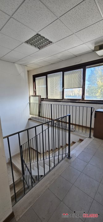 Capannone in vendita a Monteriggioni