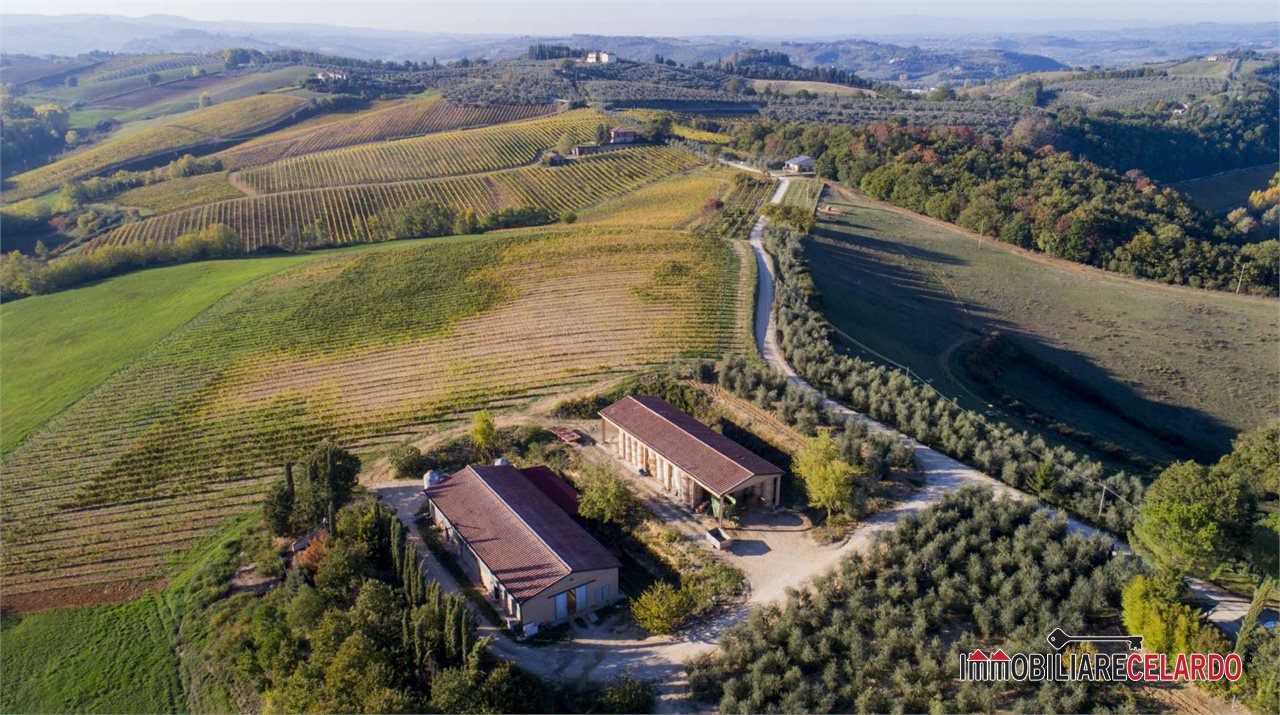 Attivit� commerciale in vendita a Poggibonsi