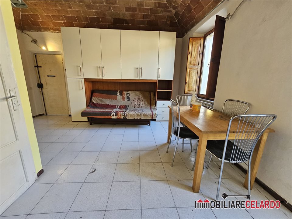 Monolocale in vendita a Colle di Val d'Elsa