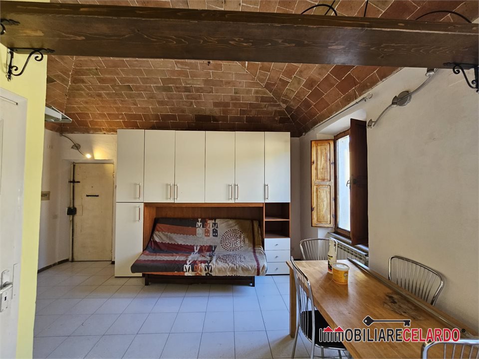 Monolocale in vendita a Colle di Val d'Elsa