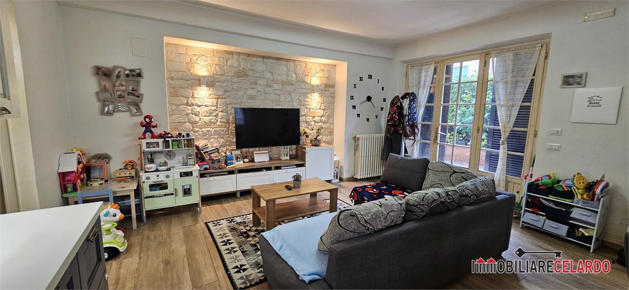 Trilocale in vendita, Colle di Val d'Elsa le grazie