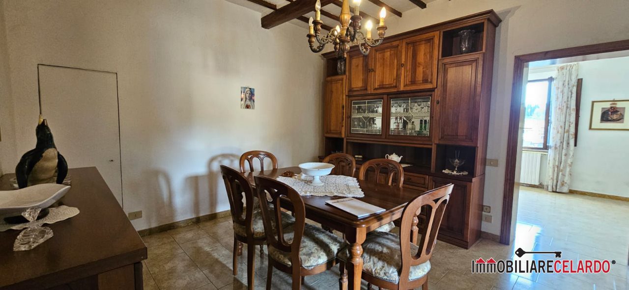 Appartamento in vendita a Colle di Val d'Elsa