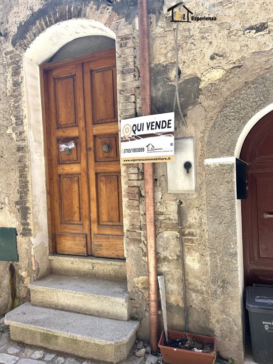 Quadrilocale in vendita a Casperia