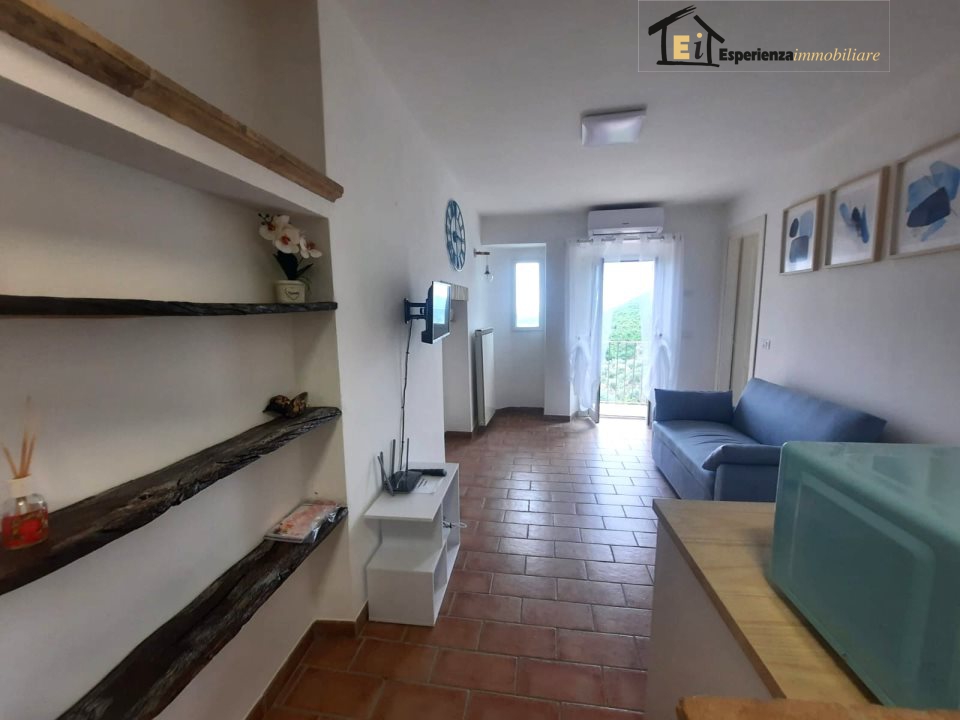 Trilocale in vendita a Roccantica