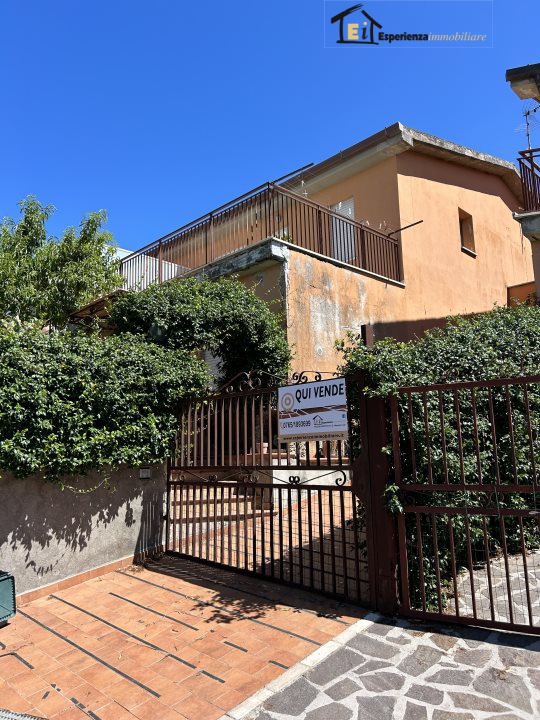 Villa in vendita a Montopoli di Sabina
