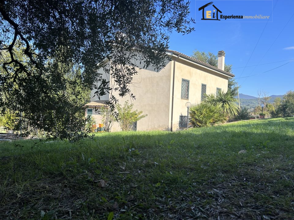 Villa in vendita, Montebuono fianello