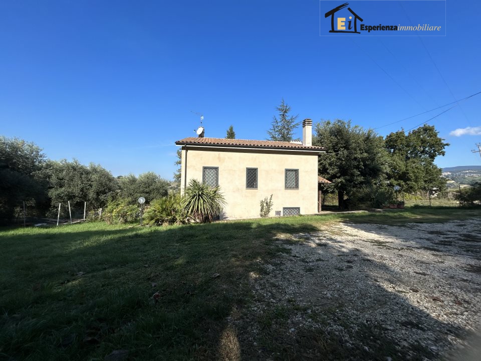 Villa in vendita, Montebuono fianello