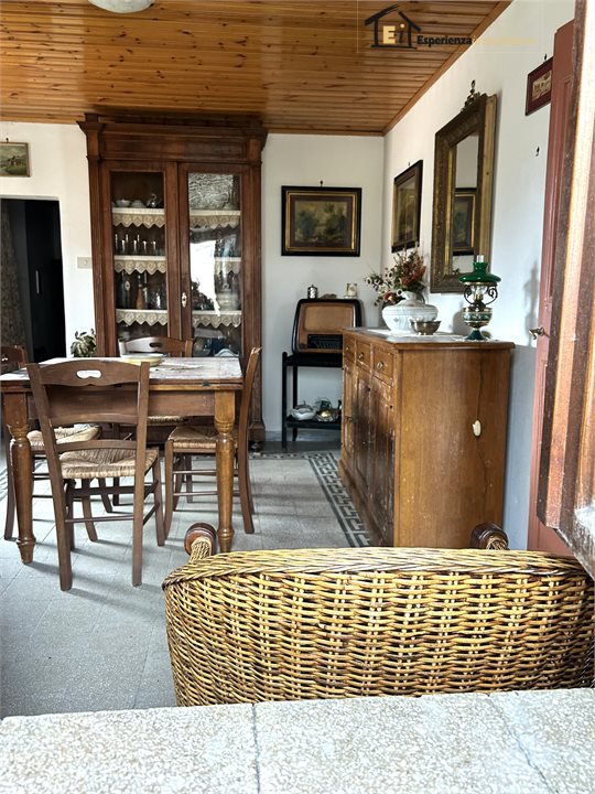 Quadrilocale in vendita a Casperia