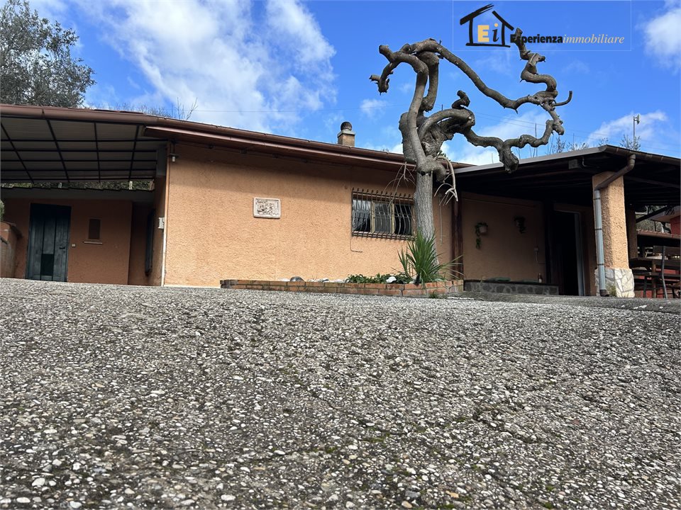 Villa in affitto a Montopoli di Sabina