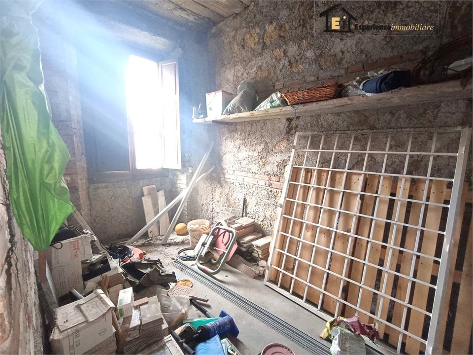 Trilocale in vendita a Toffia