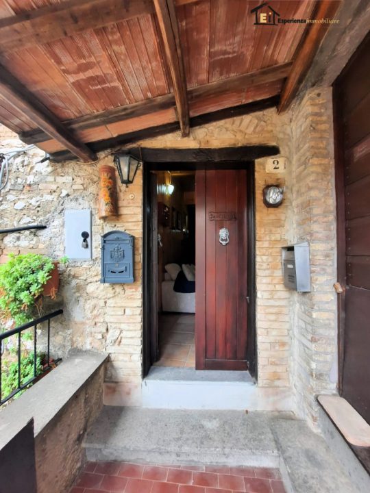 Trilocale in vendita a Casperia