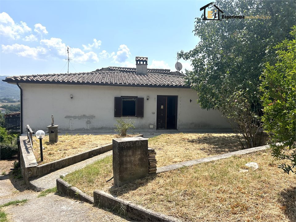 Casa indipendente in vendita a Configni