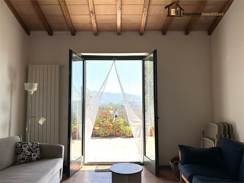 Trilocale in vendita, Forano gavignano