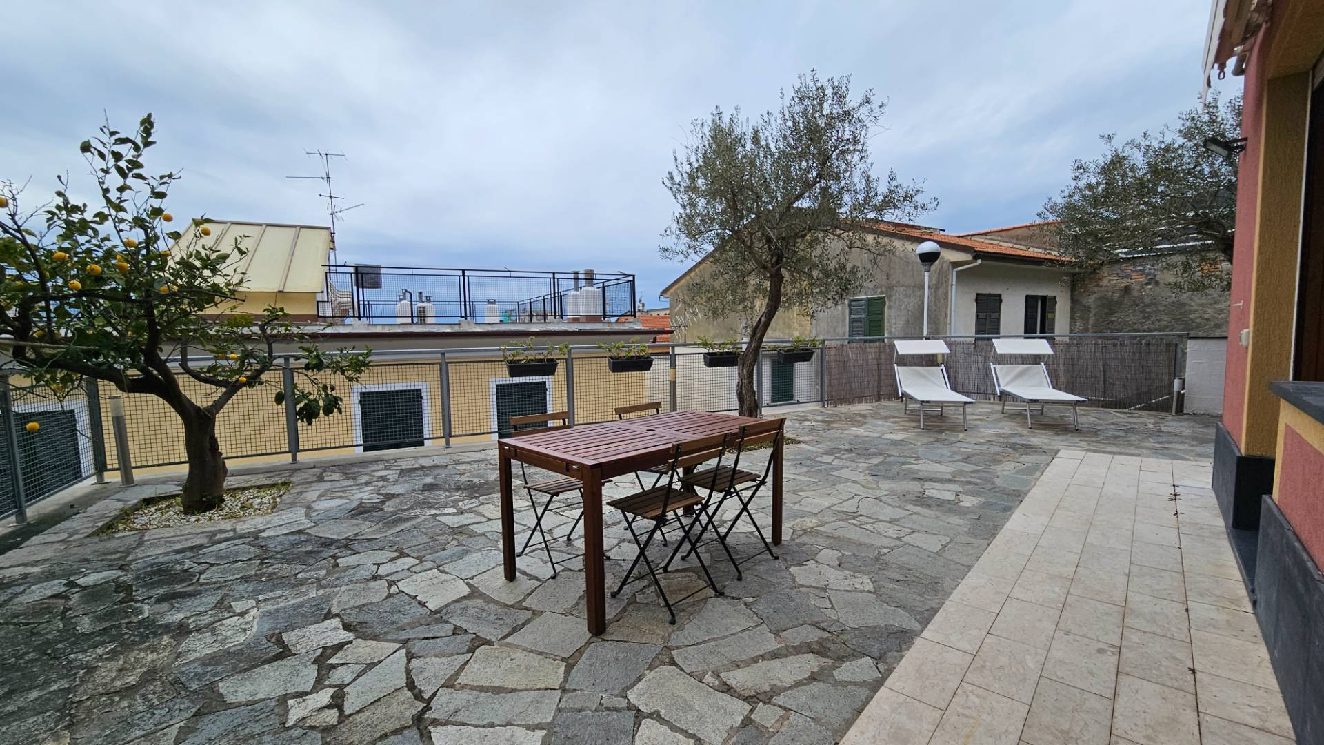 Appartamento in affitto a Moneglia, Centrale