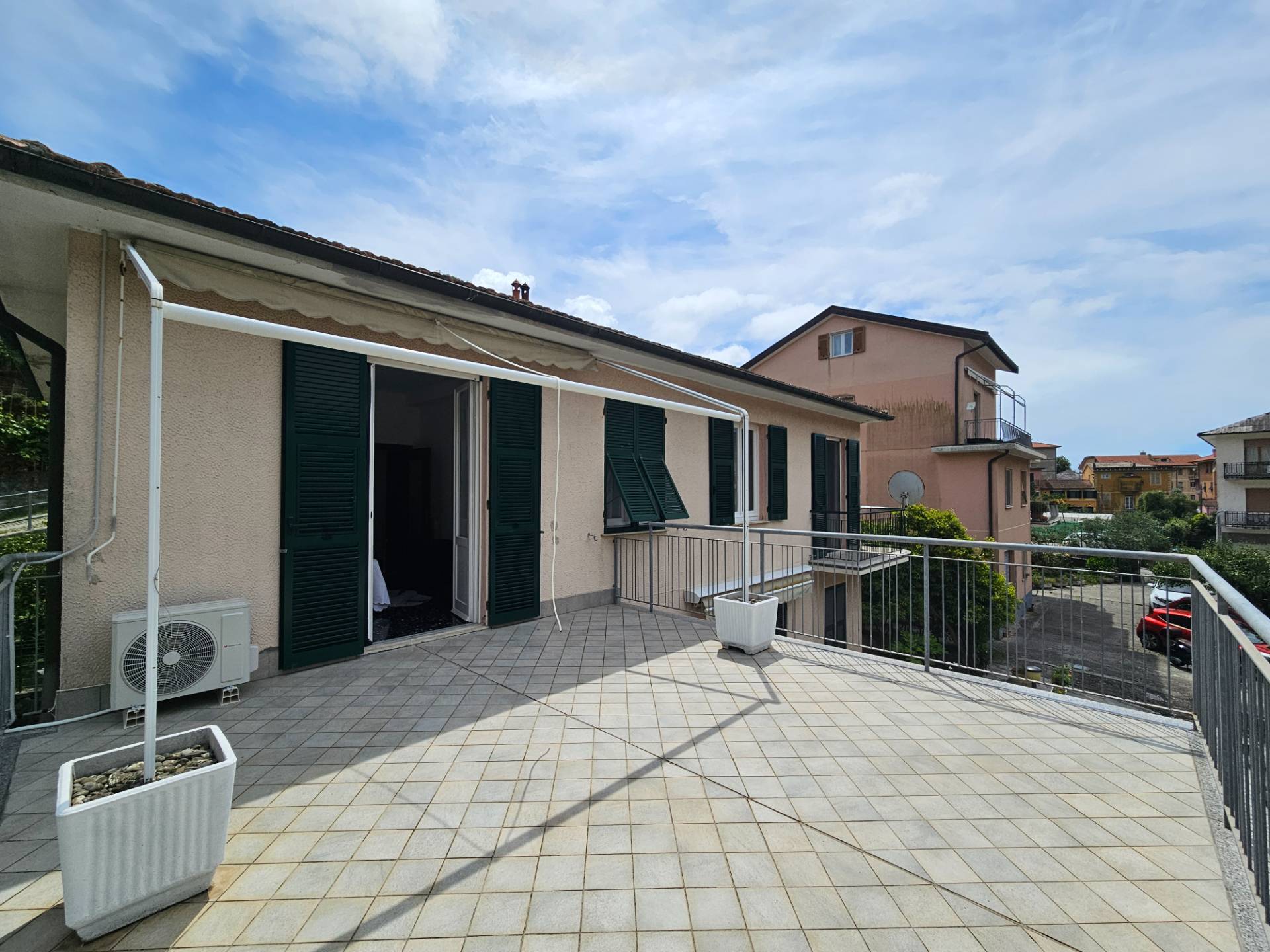 Appartamento in affitto a Moneglia, Semicentrale