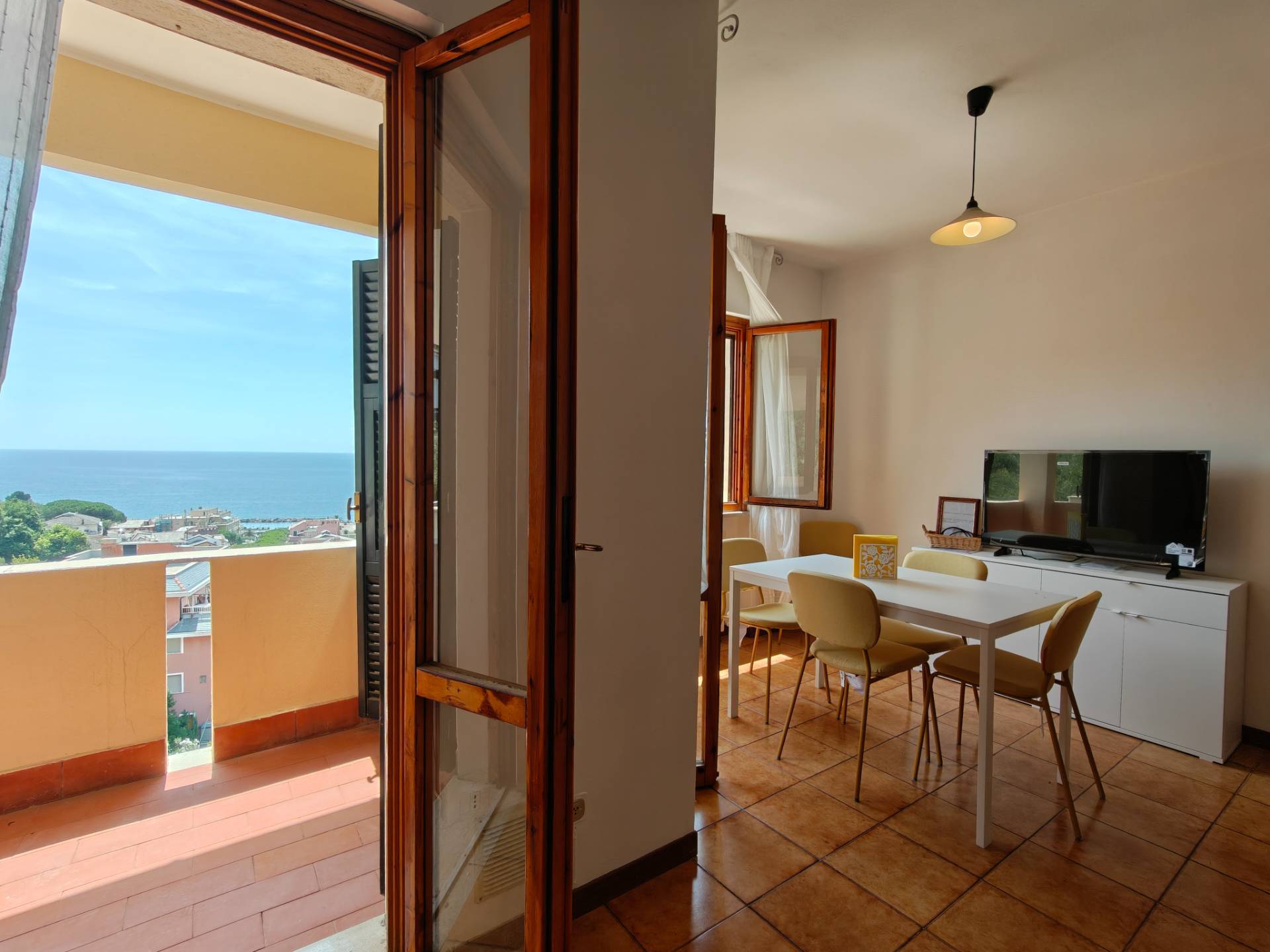 Appartamento in affitto a Moneglia, Semicentrale