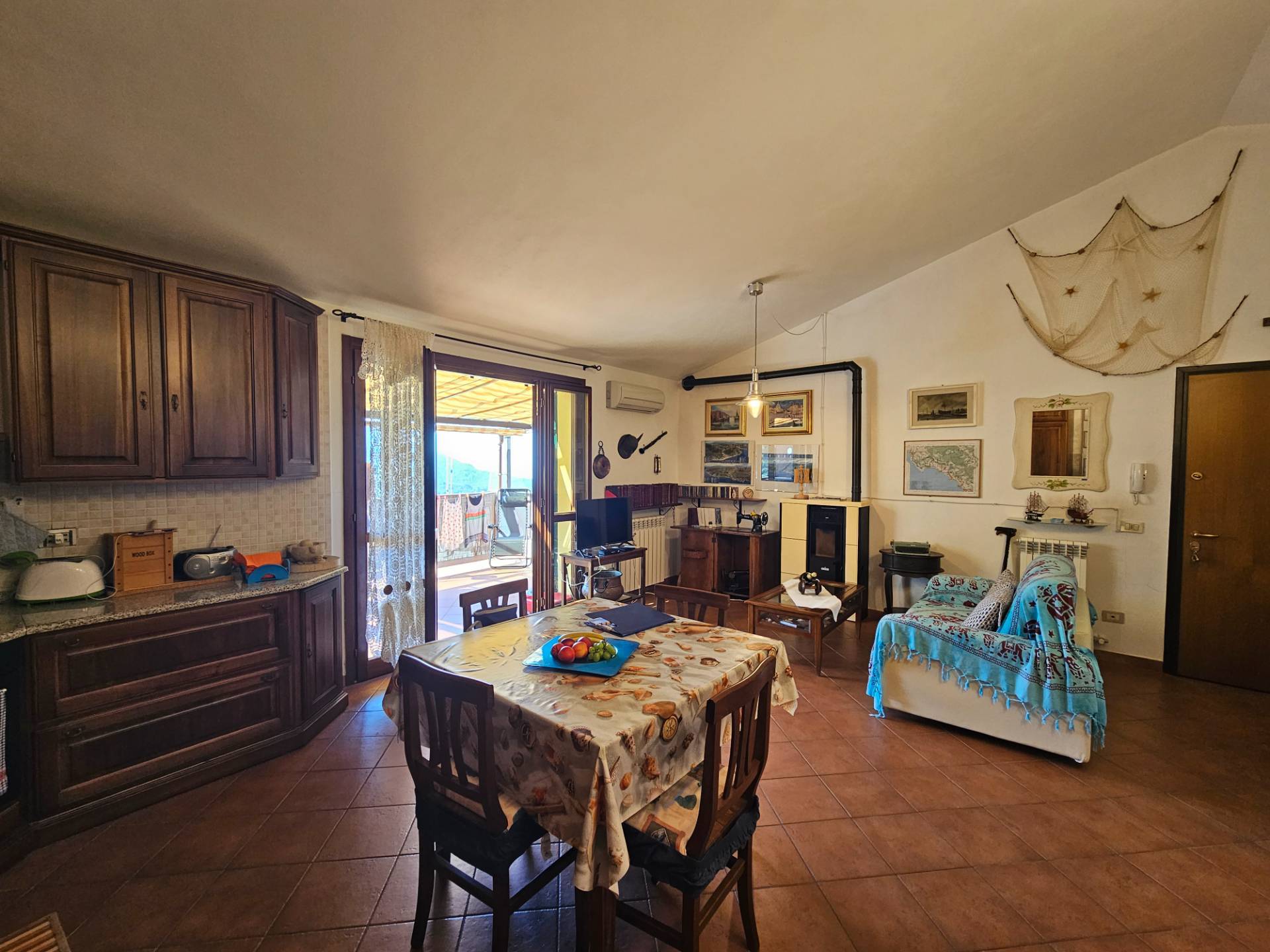 Appartamento in vendita a Moneglia, Tessi