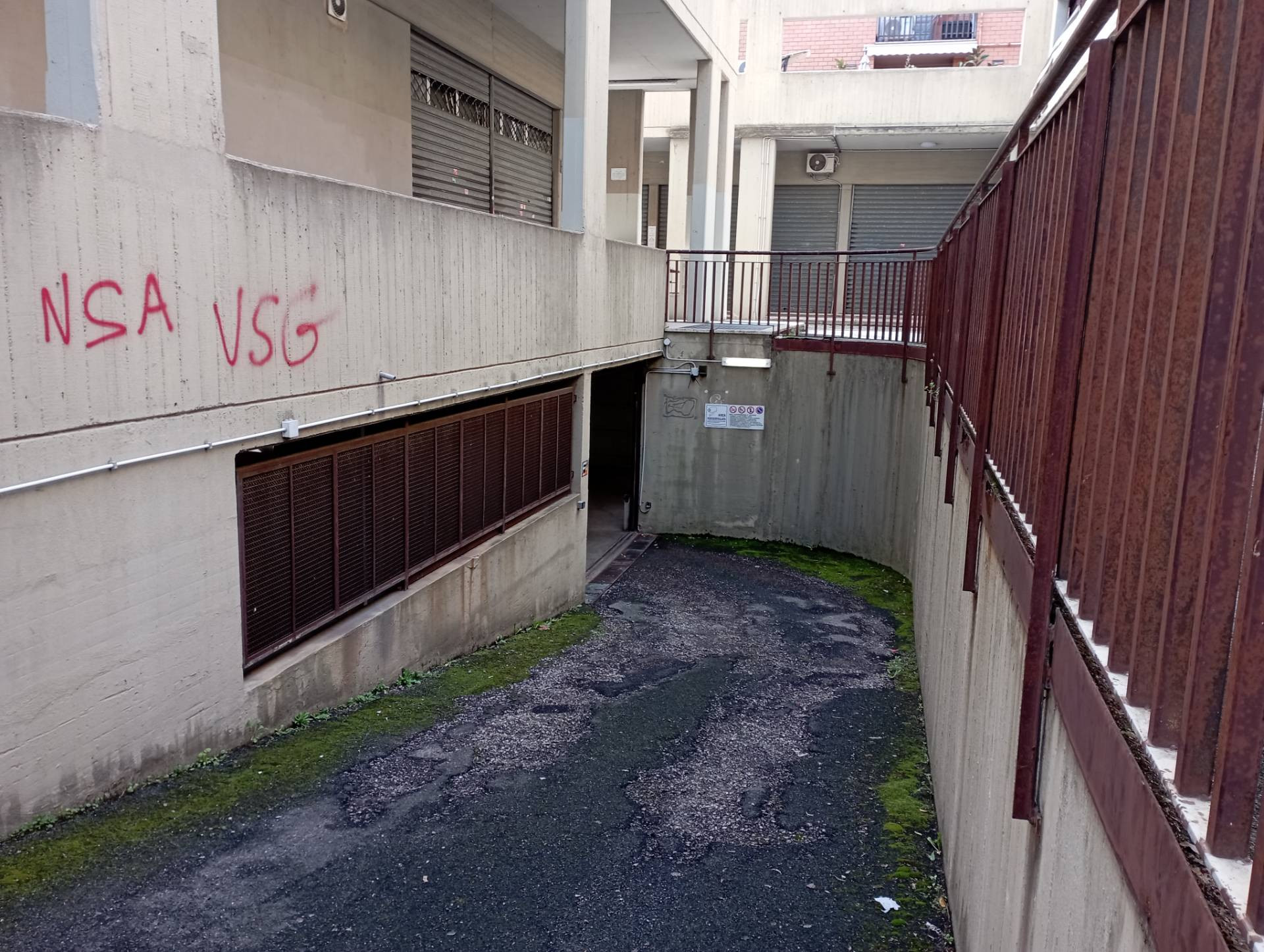 Posto Auto in vendita a Roma, Acilia