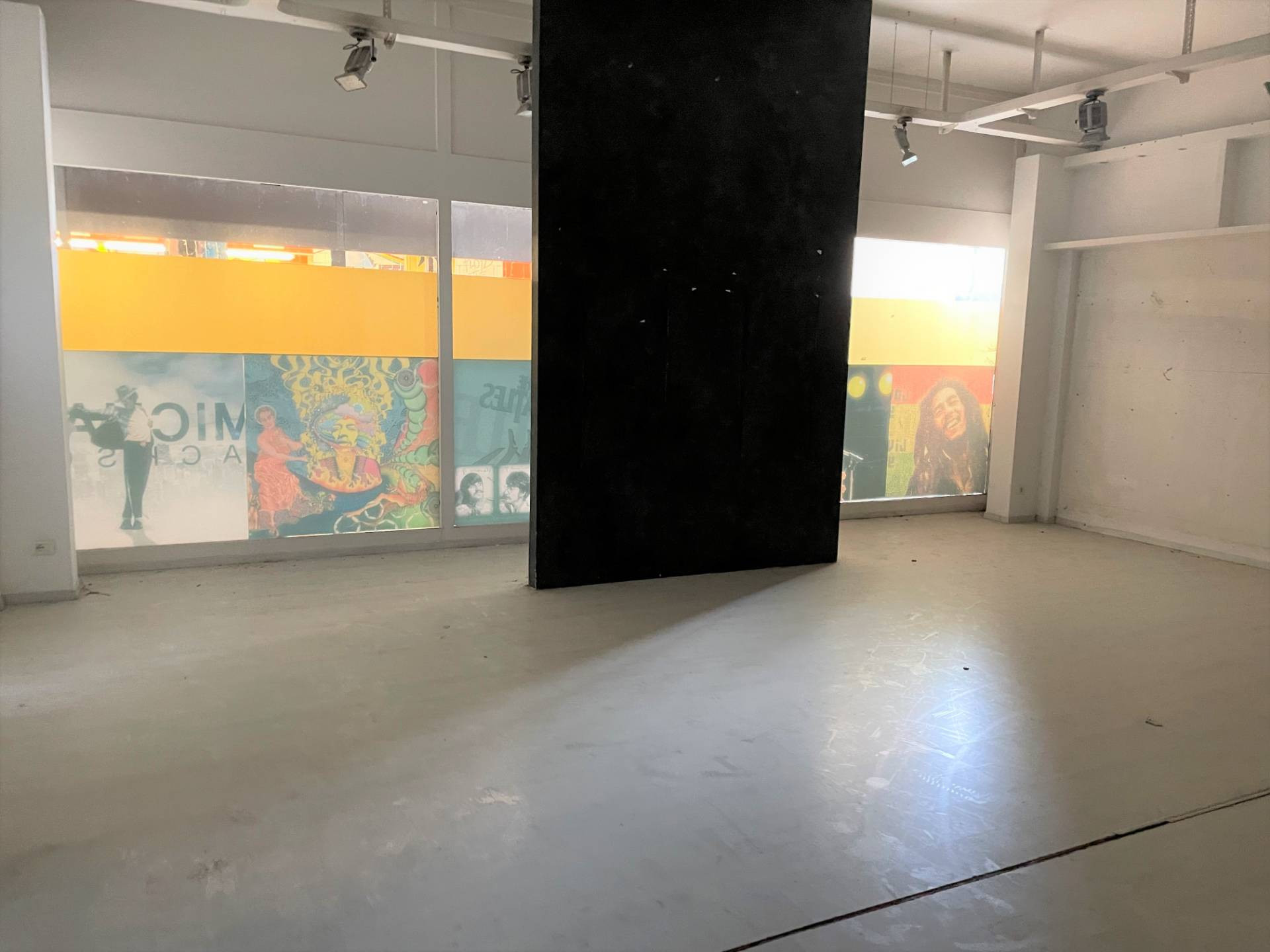 Locale Commerciale in affitto a Roma, Ostia