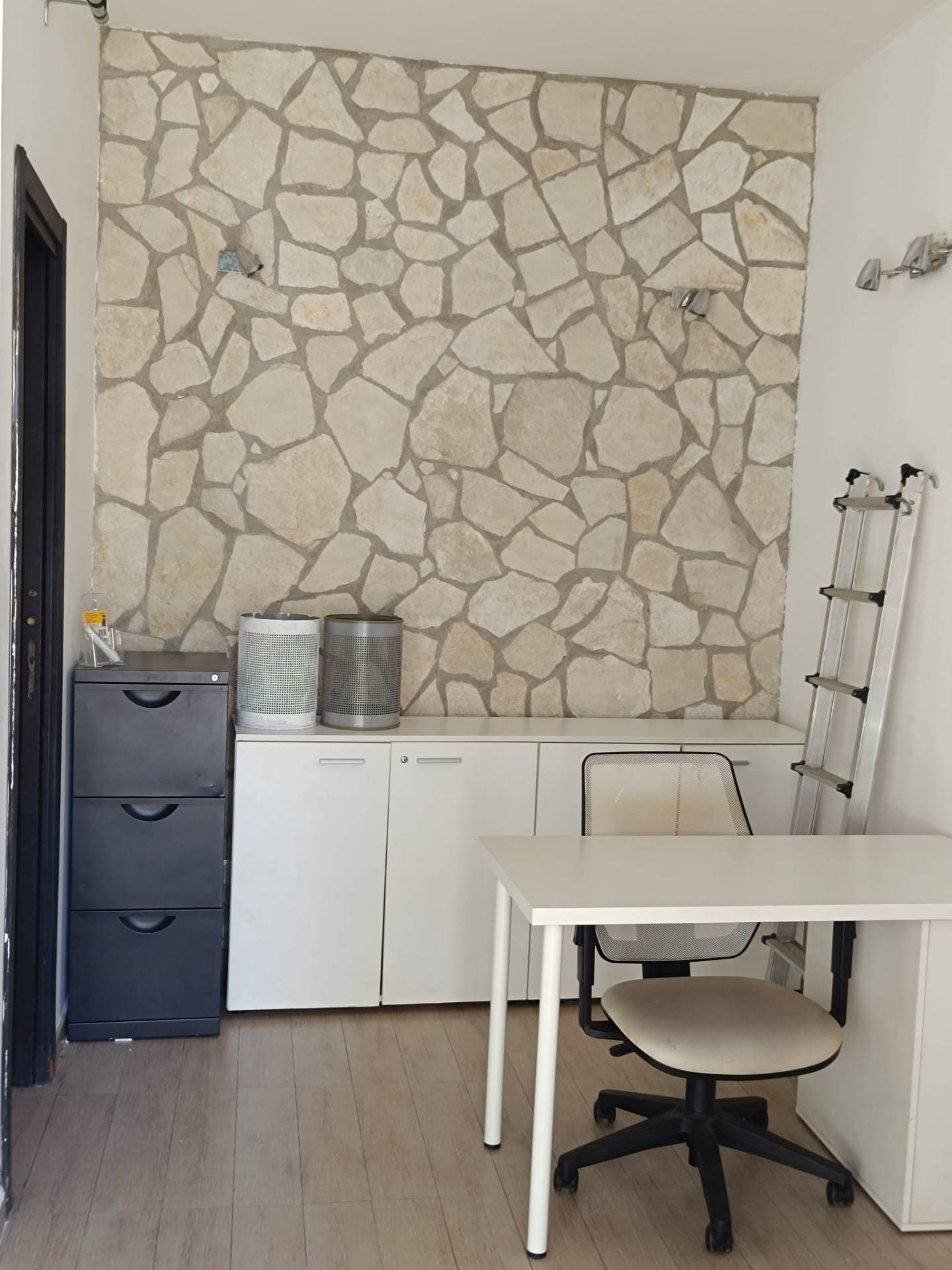 Negozio in vendita a Roma, Ostia Centro