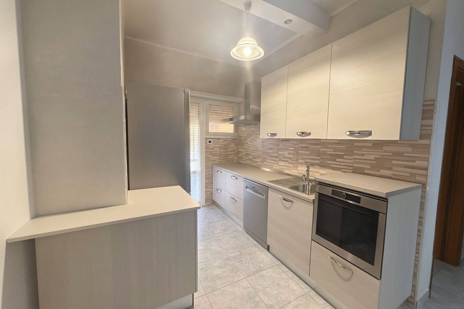 Appartamento in vendita a Roma, Ostia