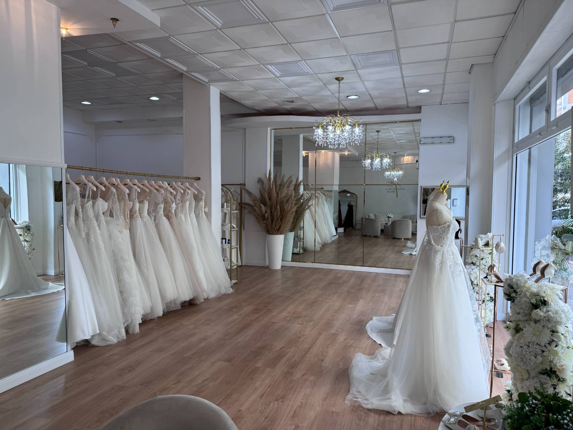 Locale Commerciale in vendita a Roma, Lido Di Ostia