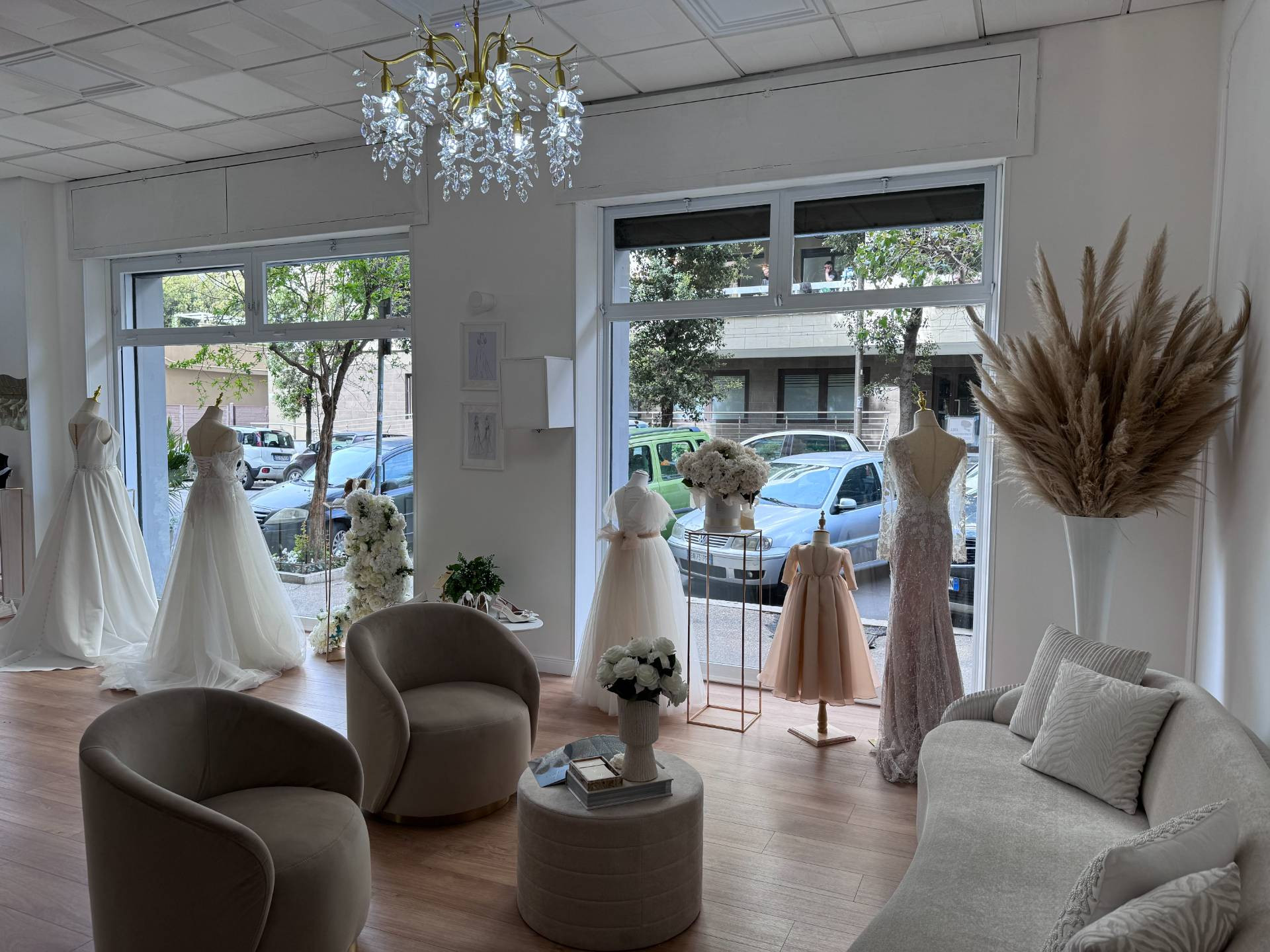 Locale Commerciale in vendita a Roma, Lido Di Ostia