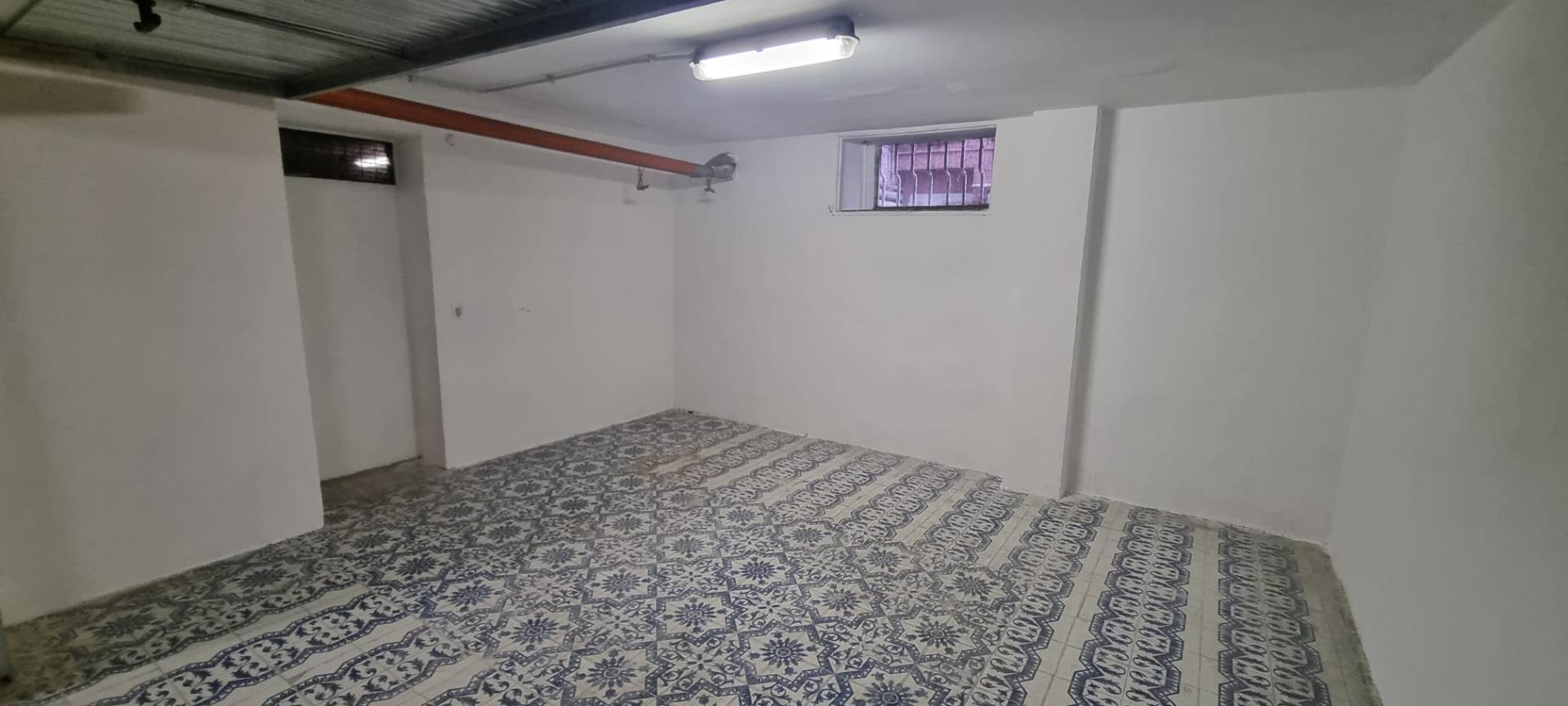 Garage/Box in vendita a Roma, Ostia Ponente