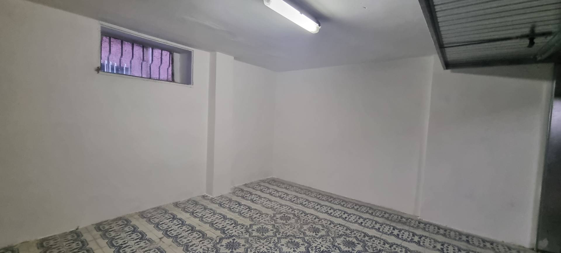 Garage/Box in vendita a Roma, Ostia Ponente